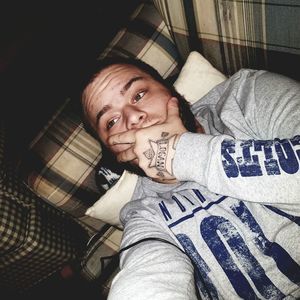 Meet your Posher, Cameron